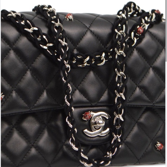 Chanel Lady bug black quilted lambskin 2010 Medium Flap bag with Serial sticker - Picture 2 of 13